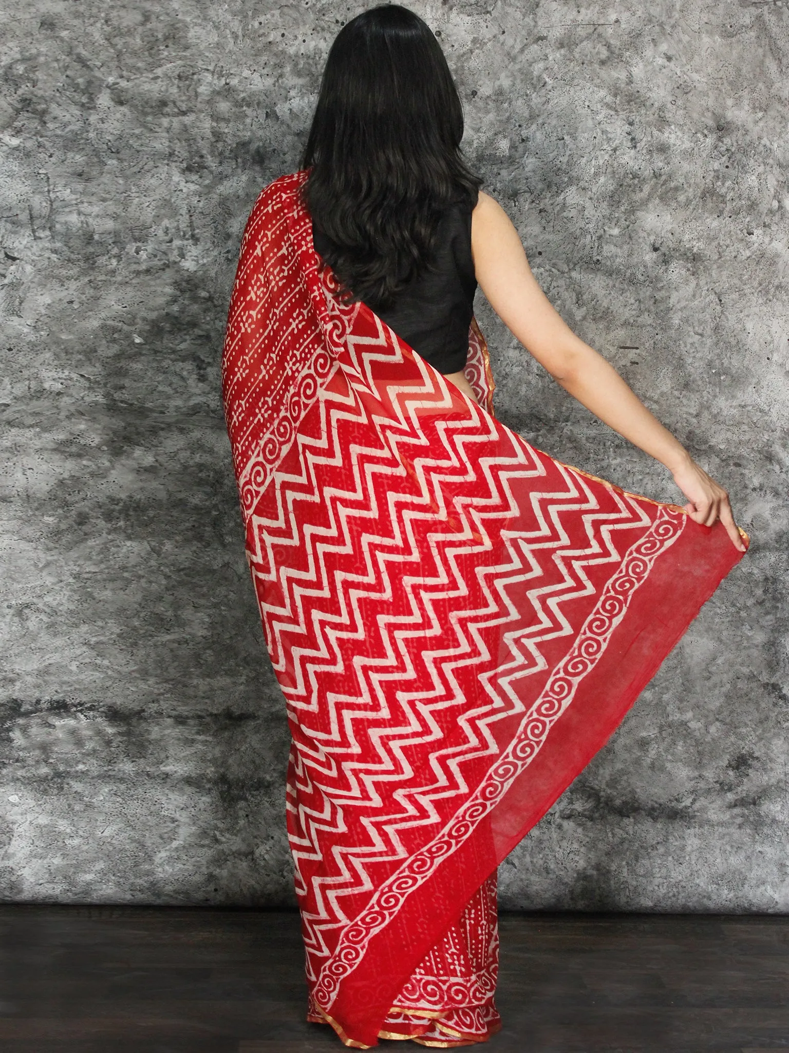 Red White Hand Block Printed Chiffon Saree with Zari Border - S031703118