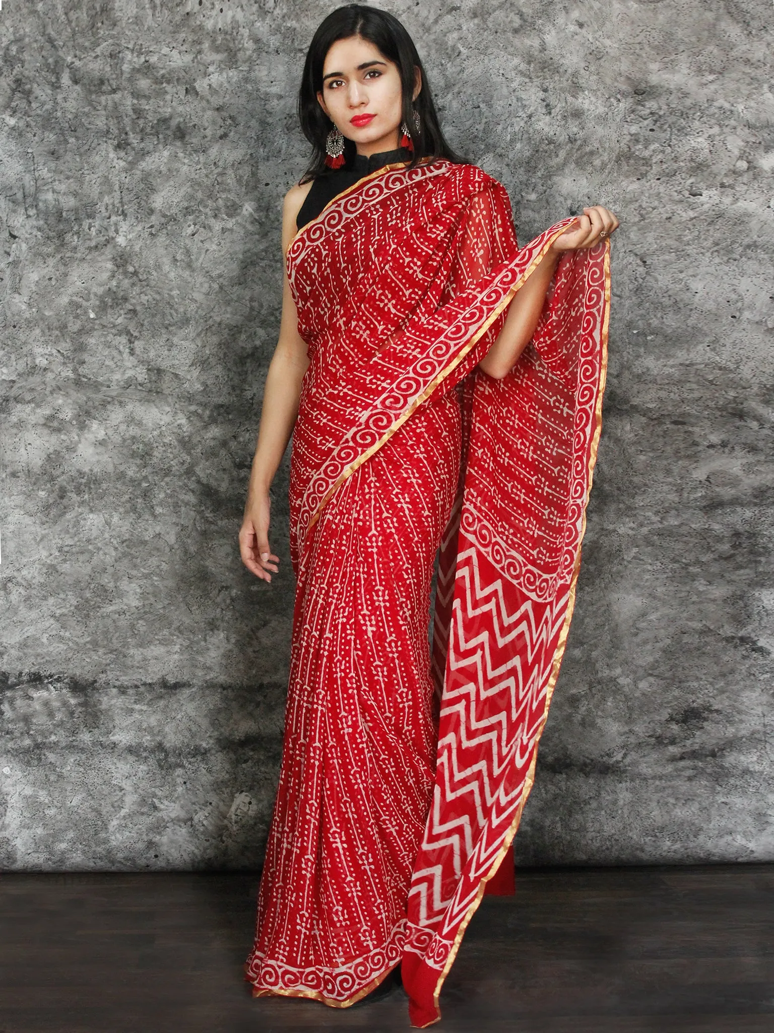 Red White Hand Block Printed Chiffon Saree with Zari Border - S031703118